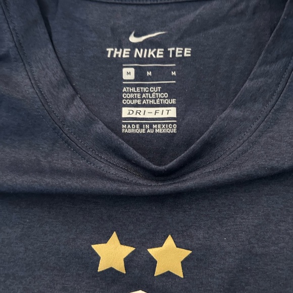 Nike Women’s North Carolina Courage Navy T-Shirt - Picture 2 of 2